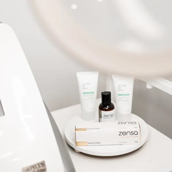 Dectro machine with products